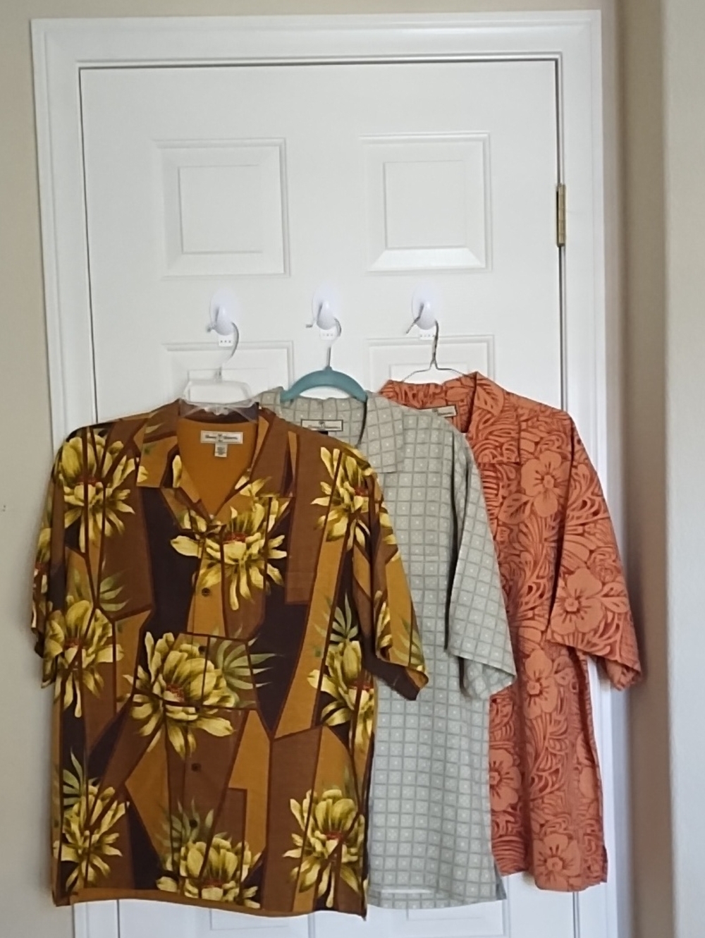 Tommy Bahama- 3 For $40
